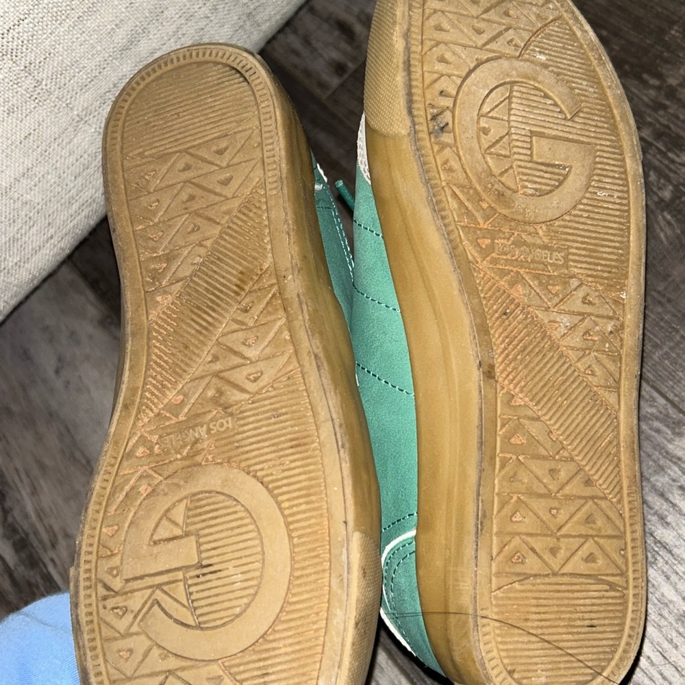 GBG Los Angeles Teal and White Sneakers - Picture 4 of 5
